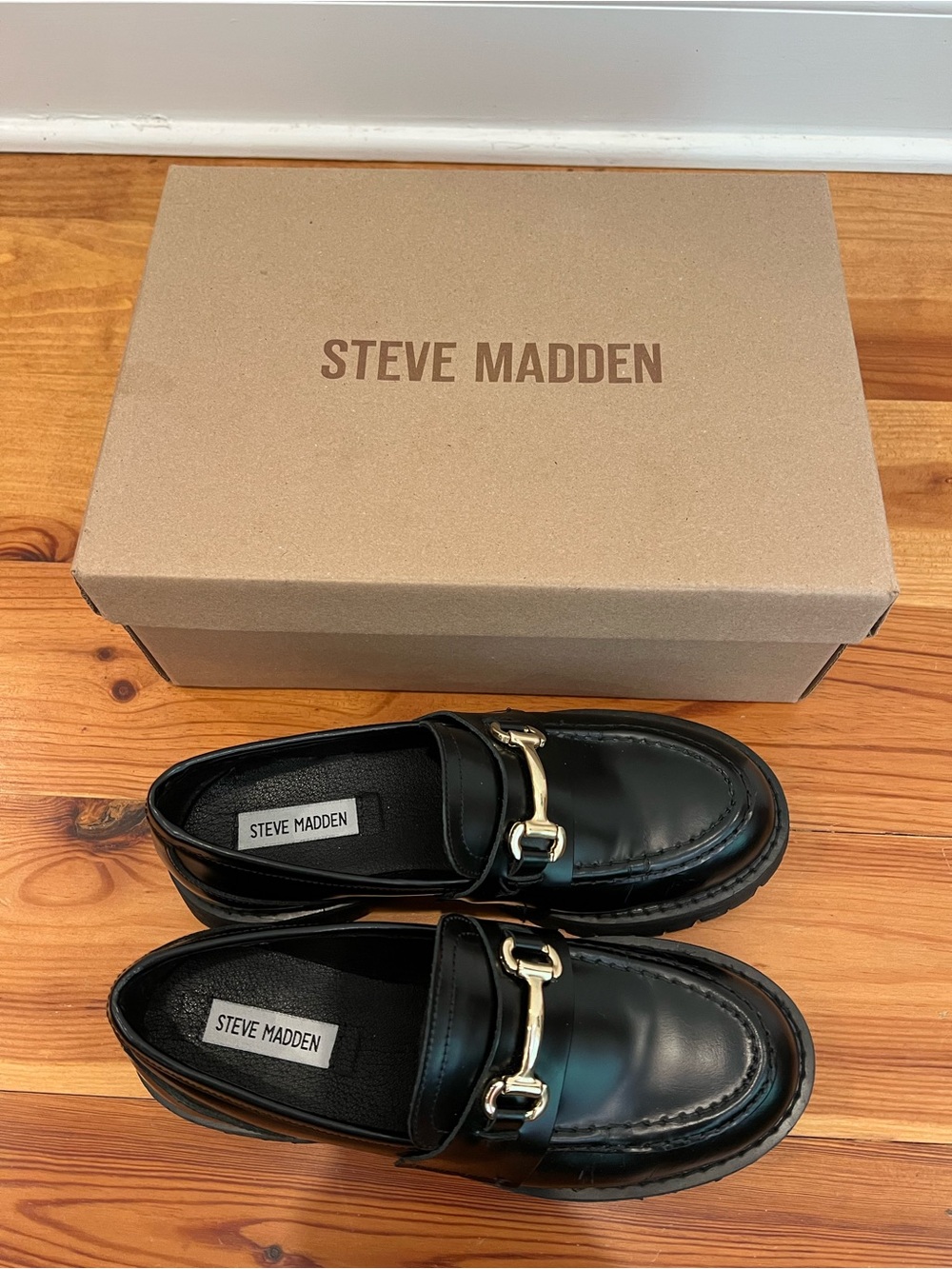 Steve Madden Lando Shoes Womens 8M Black Leather Chunky Lug Horsebit Loafers NEW - Picture 2 of 14